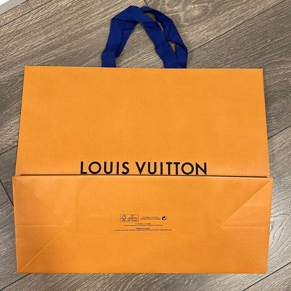 Brand new Louis Vuitton Gift Bag authentic